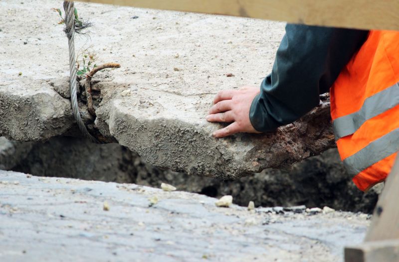 Concrete Spalling Repair in West Des Moines, IA